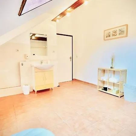 Chris & Aris Zentrum